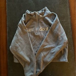 Just do it, crop sweatshirt